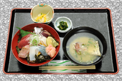 漁師海鮮丼