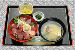 マグロ丼